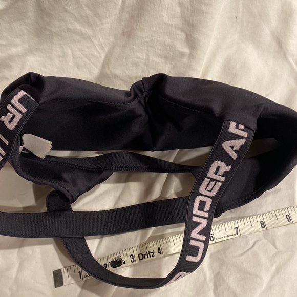 GIFTED Under Armor Black Cross Back Strapped Low Sports Bra Girl Small Petite - Picture 6 of 7